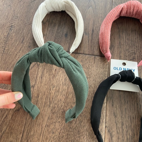 OldNavy Knot Headbands 4pack - Picture 3 of 5
